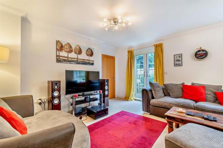 8627608-interior01-800.jpg
