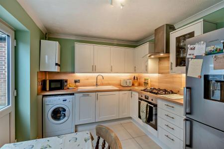 8632846-interior01-800.jpg