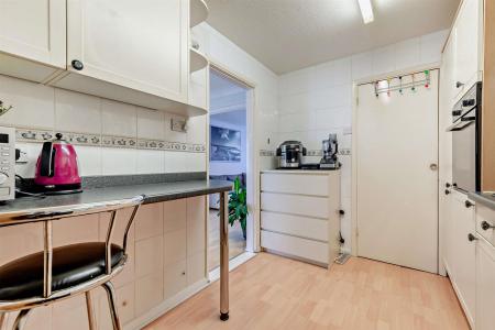8617606-interior14-800.jpg