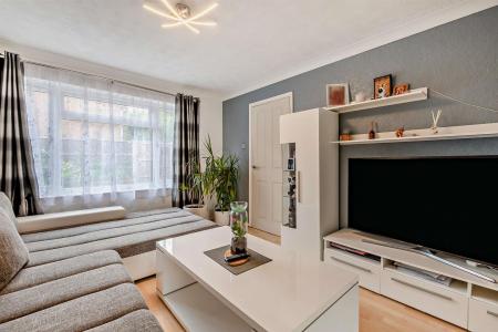 8617606-interior01-800.jpg