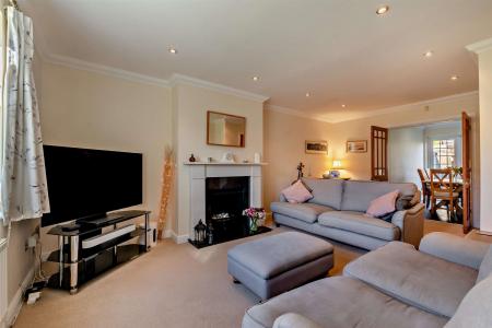8634426-interior13-800.jpg