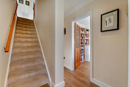 8634426-interior12-800.jpg