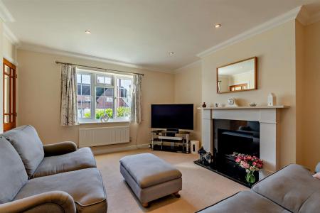 8634426-interior15-800.jpg