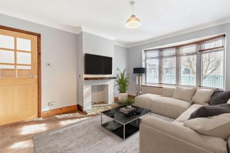 8636546-interior03-800.jpg