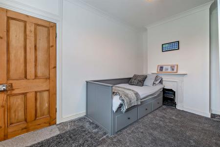 8637041-interior24-800.jpg