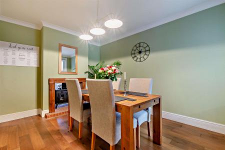 8637041-interior04-800.jpg