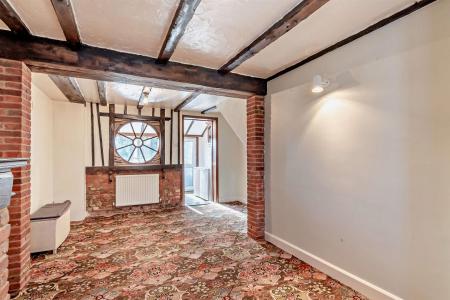 8638598-interior13-800.jpg