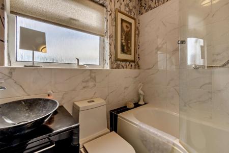 8585627-interior10-800.jpg
