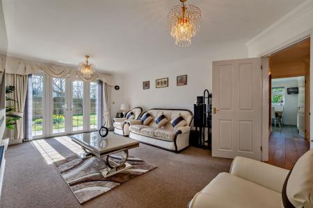 8640469-interior02-800.jpg