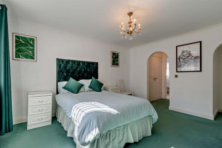 8640469-interior22-800.jpg