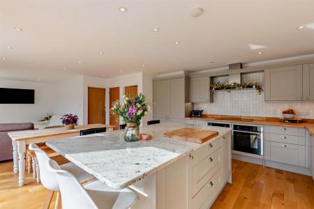 8643900-interior28-800.jpg