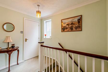 8644820-interior15-800.jpg