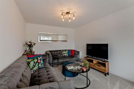 8645050-interior04-800.jpg