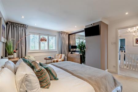 8645769-interior16-800.jpg