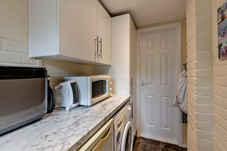 8649258-interior08-800.jpg