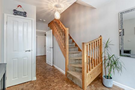 8651065-interior10-800.jpg