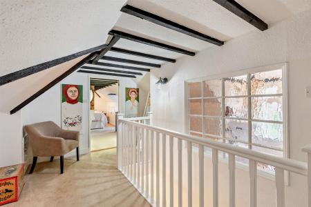 8632848-interior06-800.jpg
