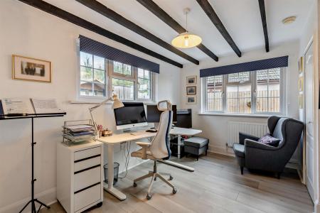 8632848-interior23-800.jpg