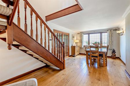 8655006-interior31-800.jpg