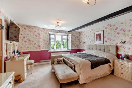 8653483-interior17-800.jpg