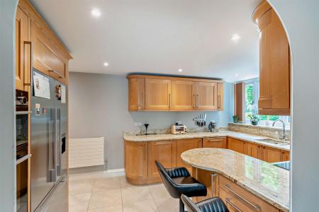 8653483-interior01-800.jpg
