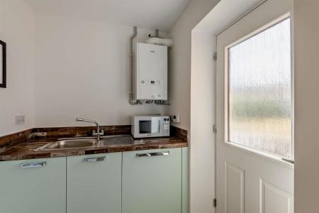 8655007-interior29-800.jpg