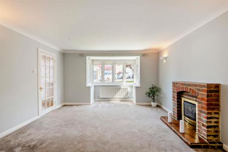 8656176-interior15-800.jpg