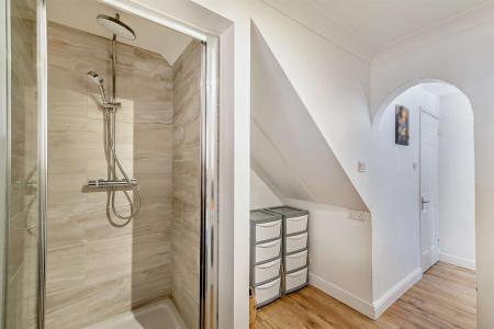 8656196-interior04-800.jpg