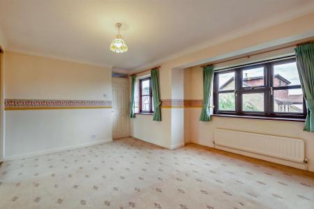 8658439-interior24-800.jpg