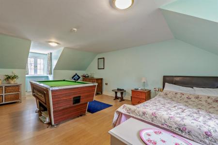 8658307-interior26-800.jpg