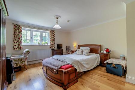 8658307-interior15-800.jpg