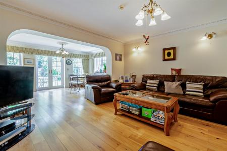 8658307-interior31-800.jpg
