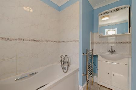 8658307-interior11-800.jpg