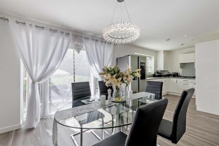 8658088-interior06-800.jpg