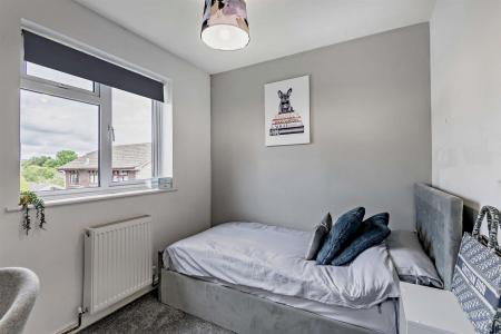 8661091-interior16-800.jpg