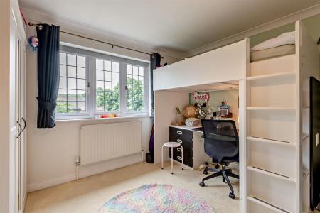 8661804-interior10-800.jpg