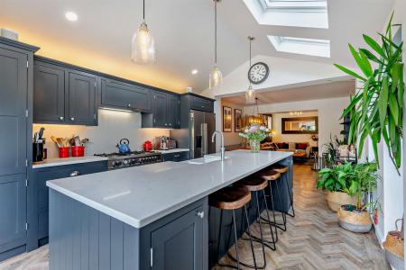 8661131-interior04-800.jpg