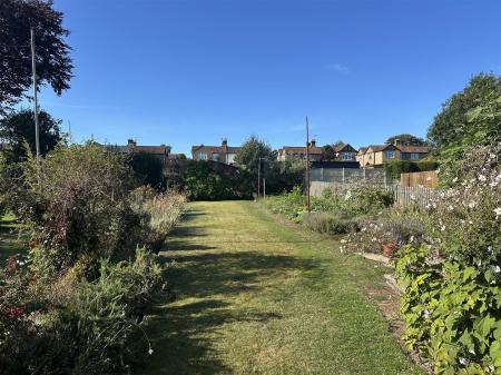 163 London external 2.jpg