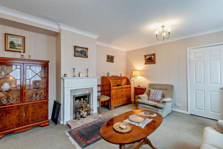 8637695-interior04-800.jpg
