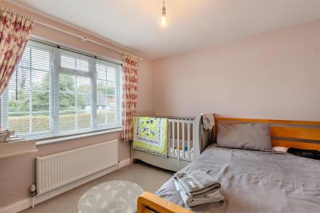 8637336-interior12.jpg