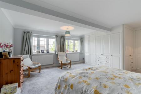 8644726-interior19.jpg
