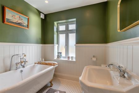 8645053-interior20.jpg