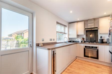 8645055-interior09.jpg