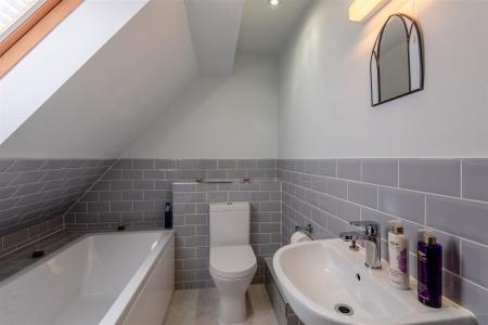 8646194-interior21.jpg
