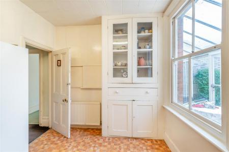 8648319-interior23.jpg