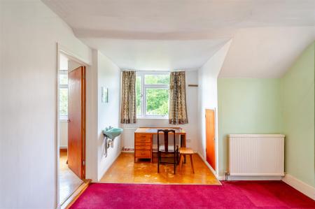 8648319-interior06.jpg