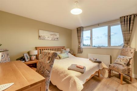 8527408-interior29.jpg