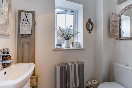 8650932-interior11.jpg