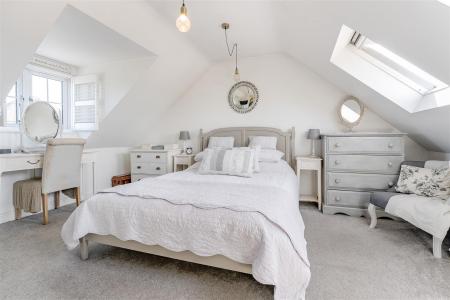 8650932-interior03.jpg