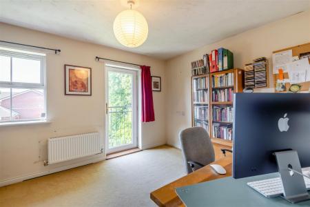 8650755-interior16.jpg
